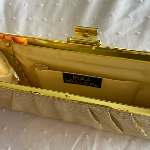 Jessica McClintock Gold Clutch Purse with Chain 💛 - Picture 2 of 6